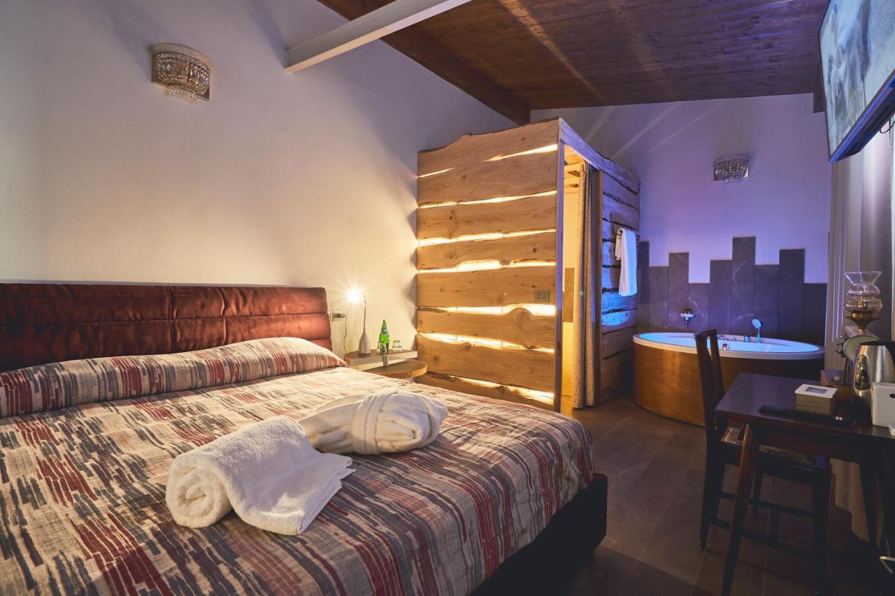 Le Stagioni Luxury Suite Forlì Exteriör bild